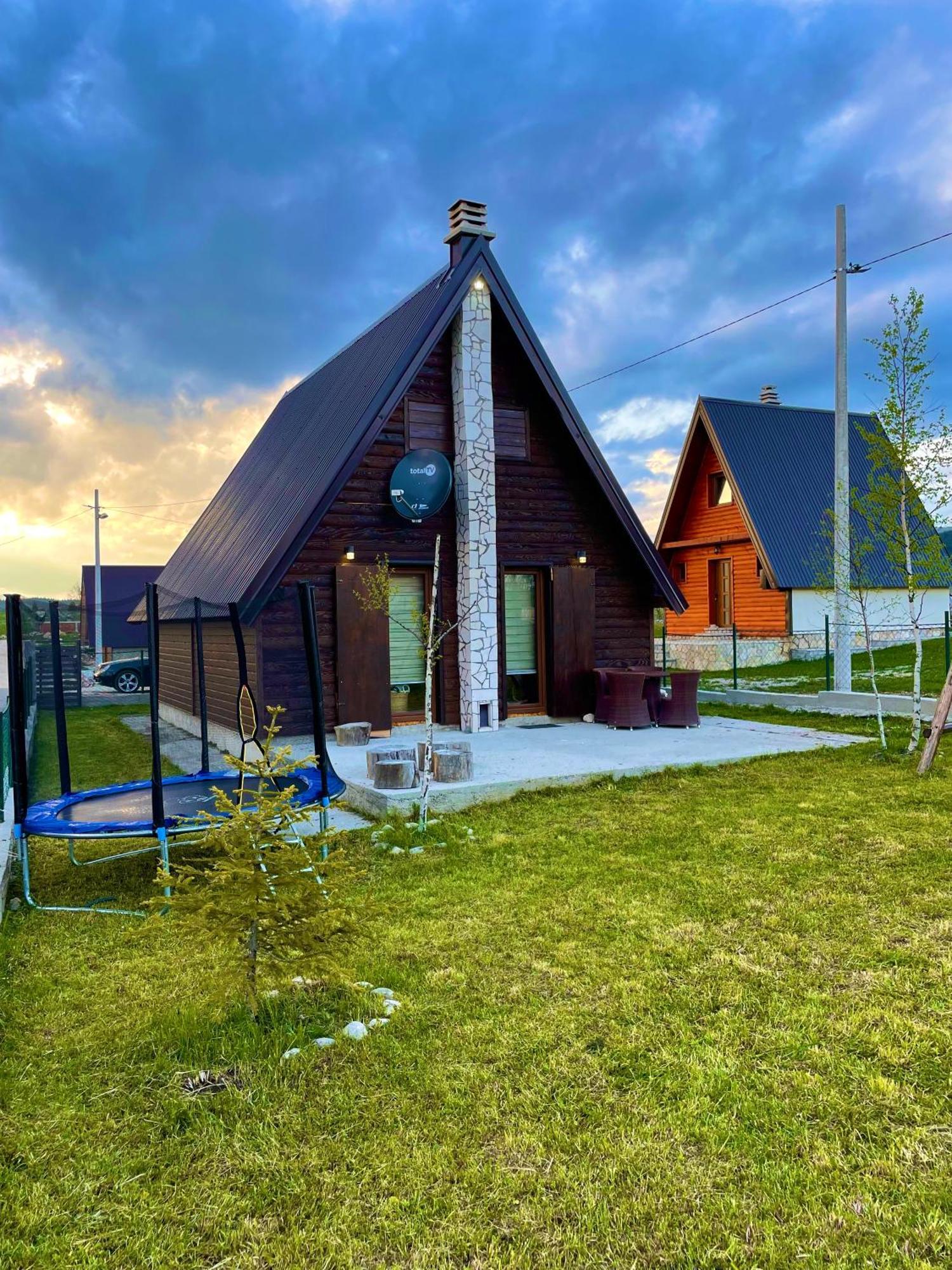 Guest House Lena Žabljak Exteriör bild